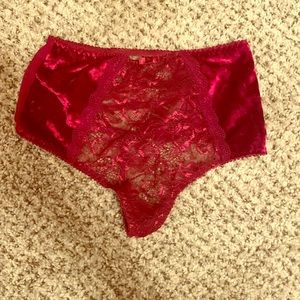 Velvet and lace high waist panty 💖
